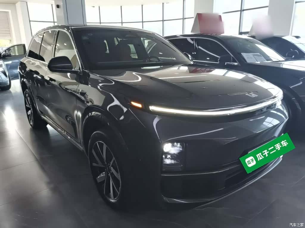 Li Auto L8, 2023 4
