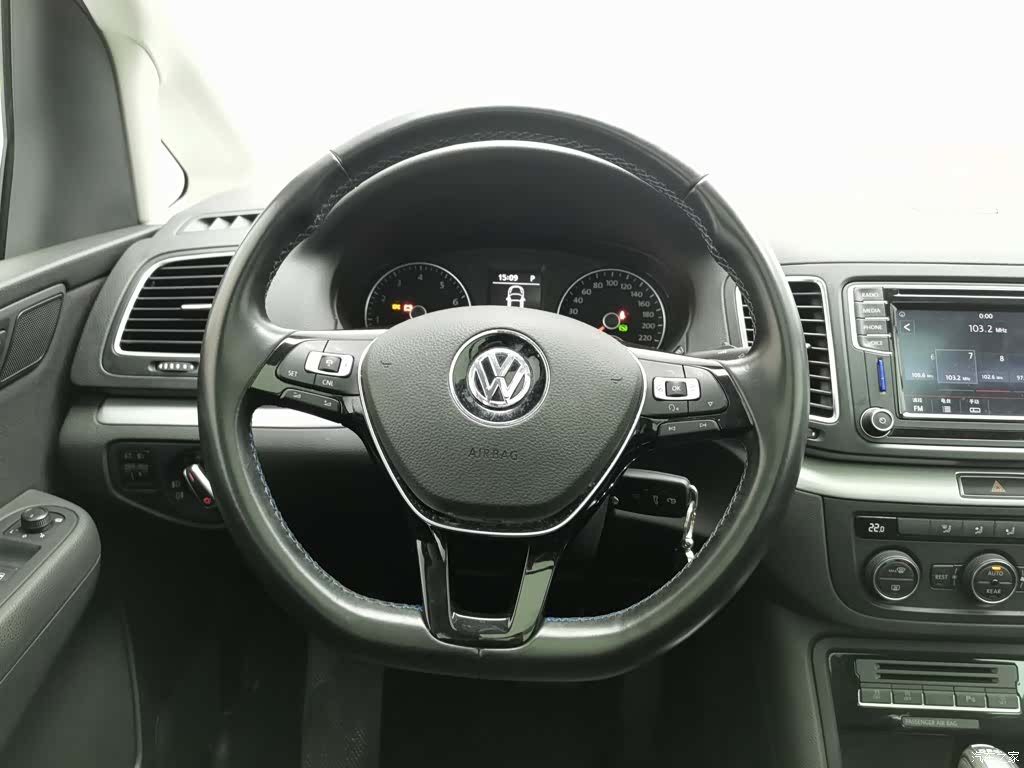 Volkswagen Xia, 2016 11