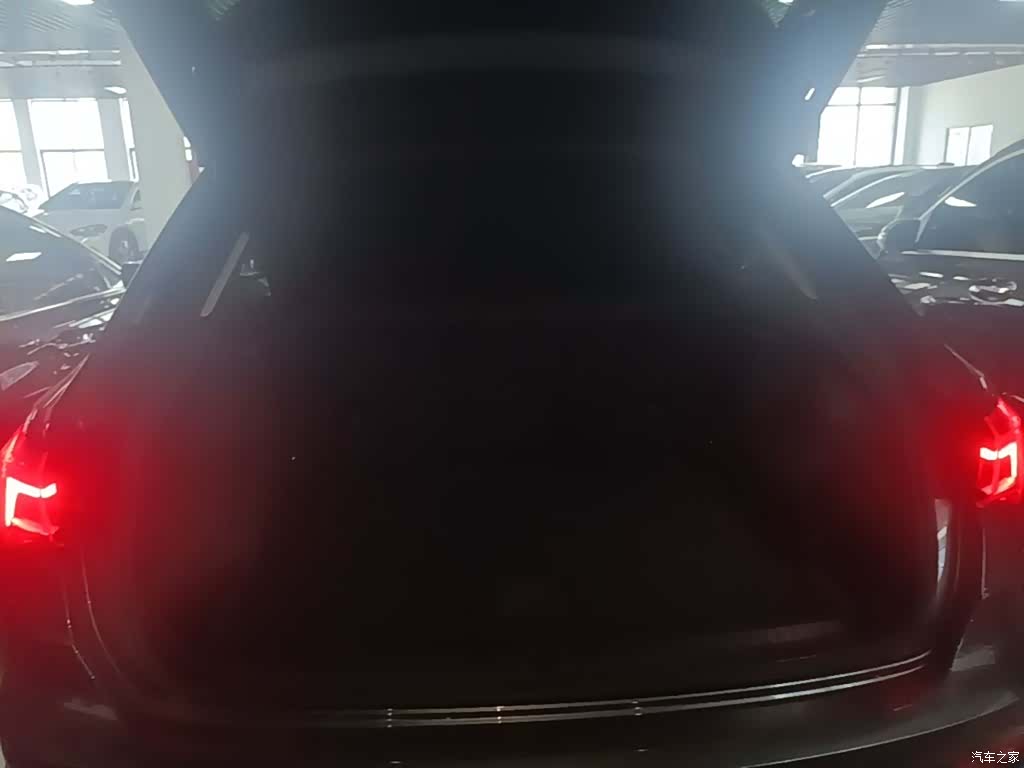 Audi Q3, 2021 19