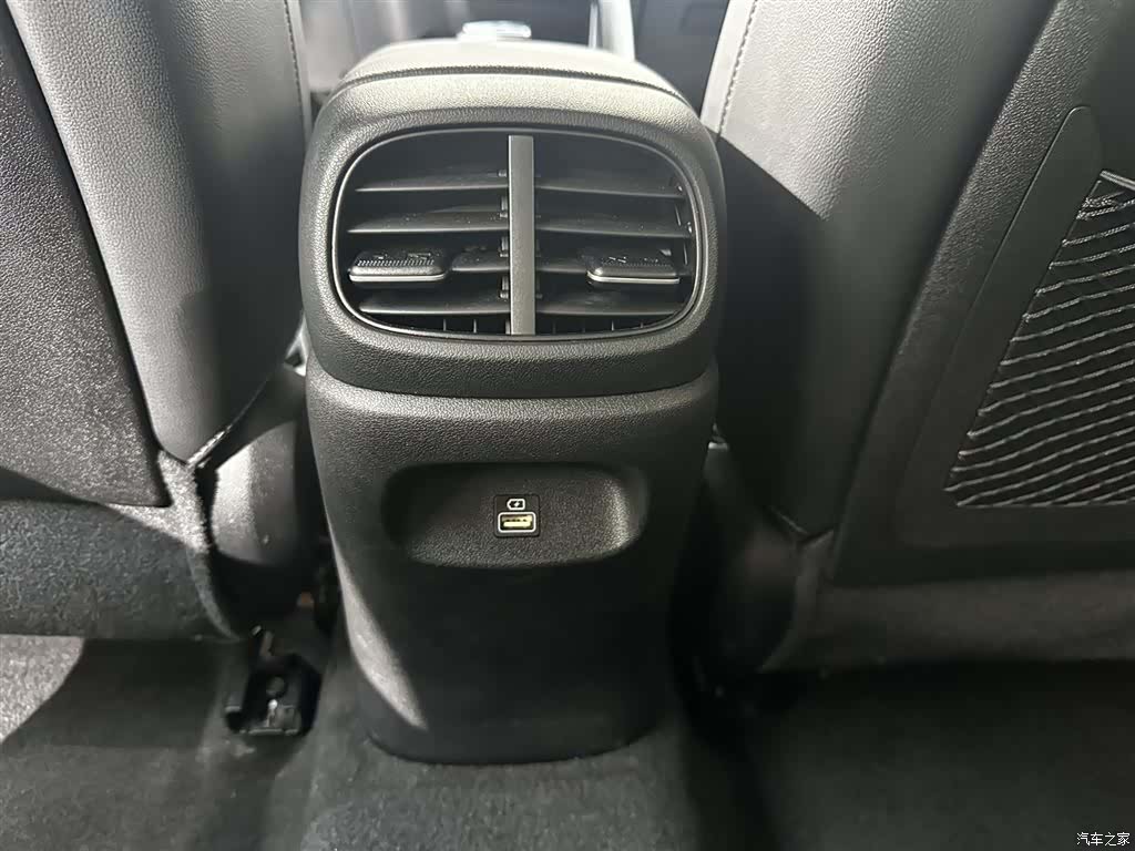 Hyundai Elantra, 2023 27