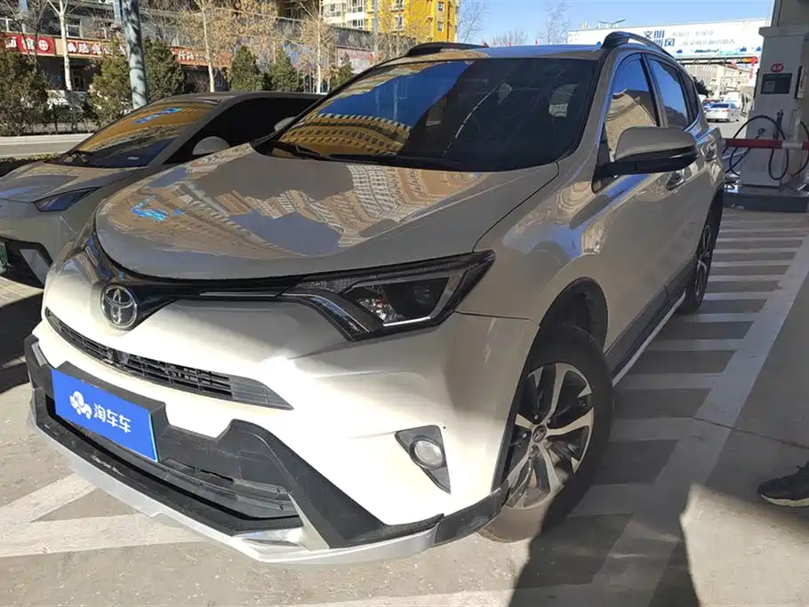 Toyota RAV4 Rongfang