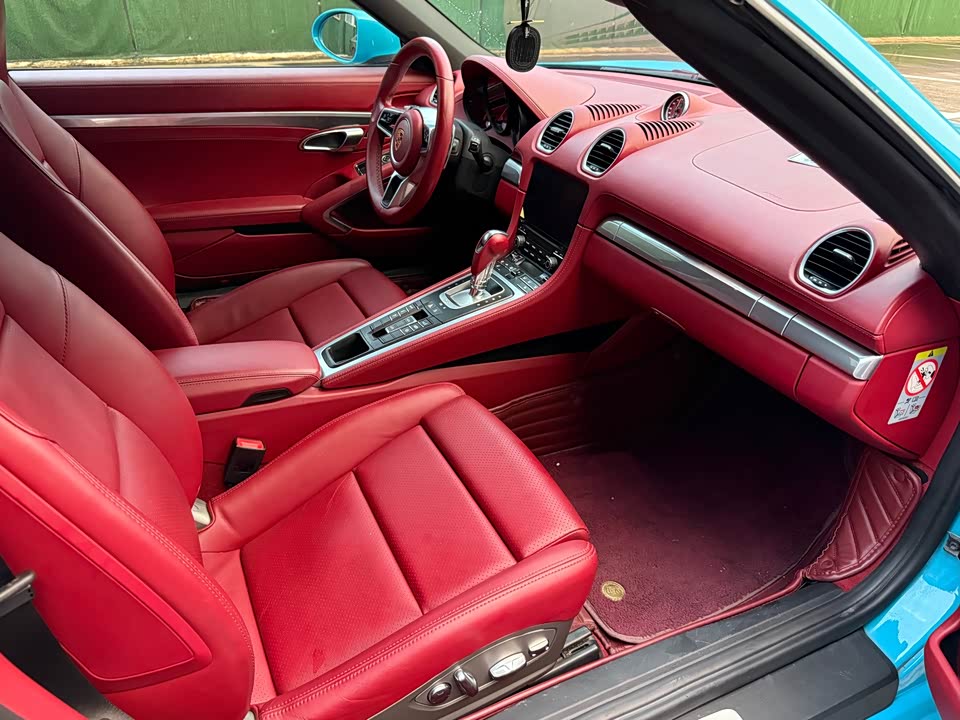 Porsche 718