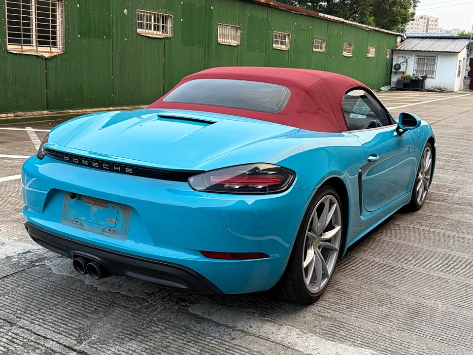 Porsche 718
