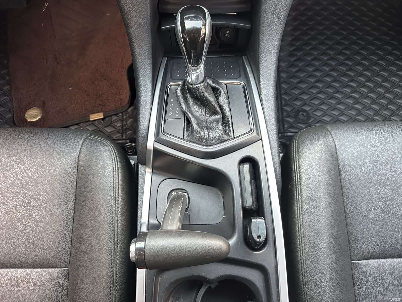 JMC S350, 2015 11