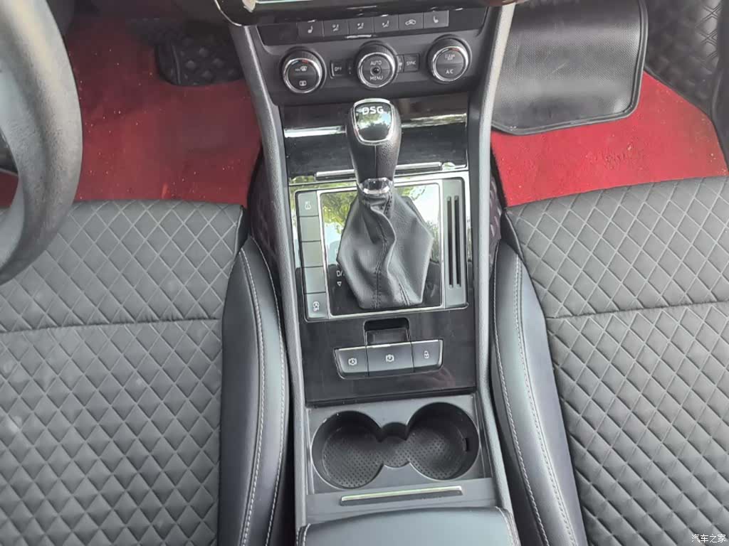 Skoda Superb, 2018 14