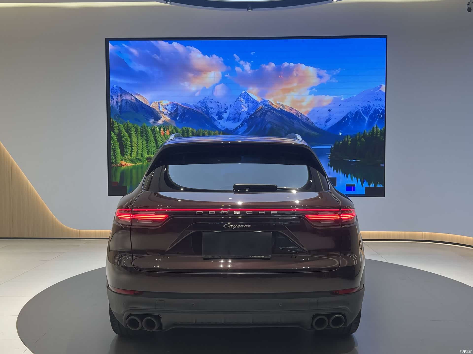 Porsche Cayenne, 2018 8