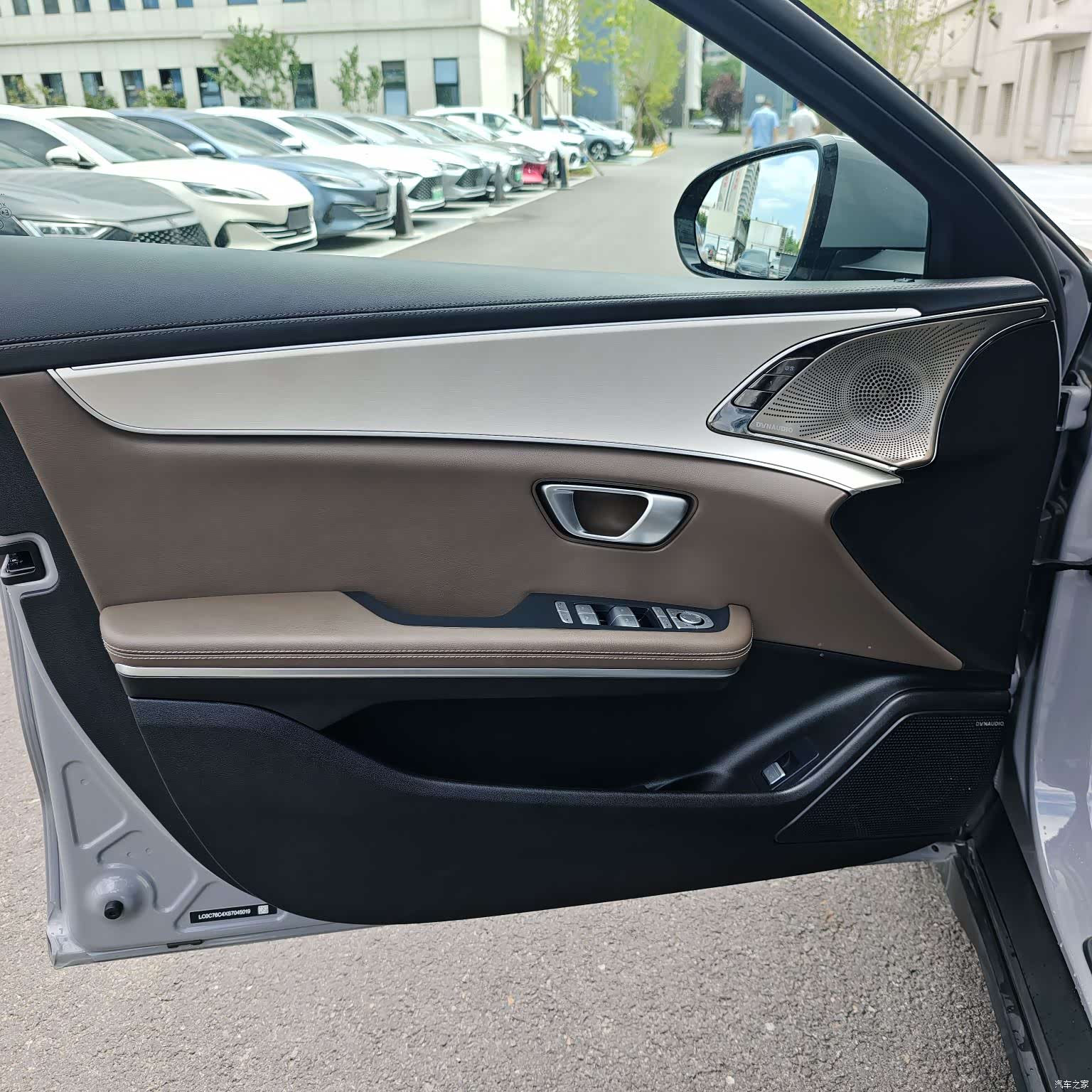 BYD Han, 2025 16