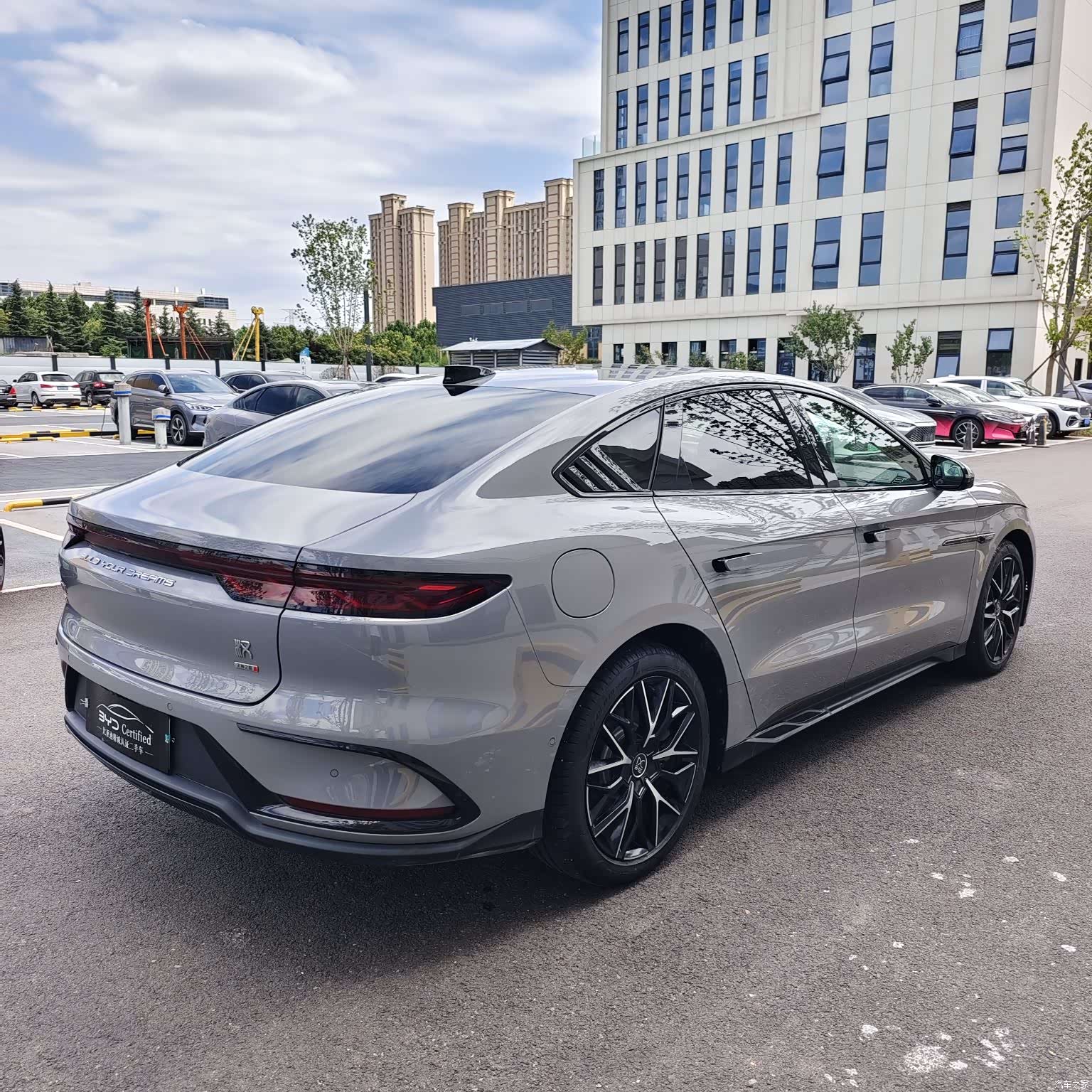 BYD Han, 2025 9