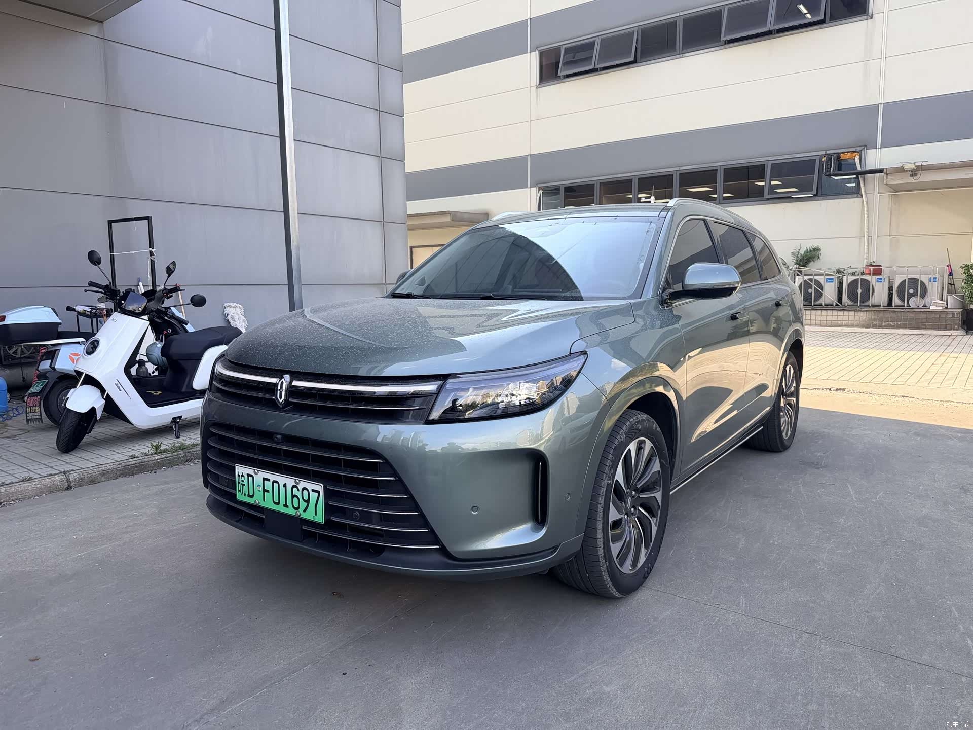 AITO M7, 2022 1