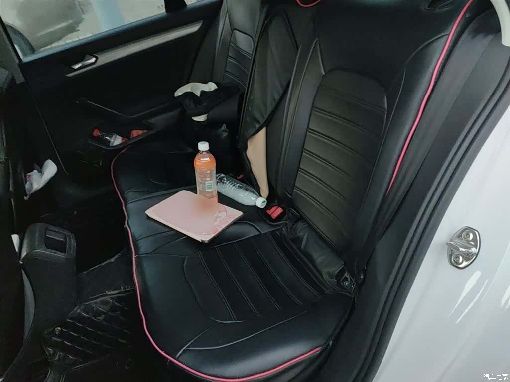 Volkswagen Lamando, 2018 13