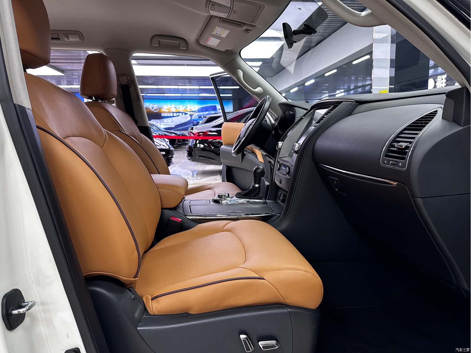 Nissan Patrol, 2019 12