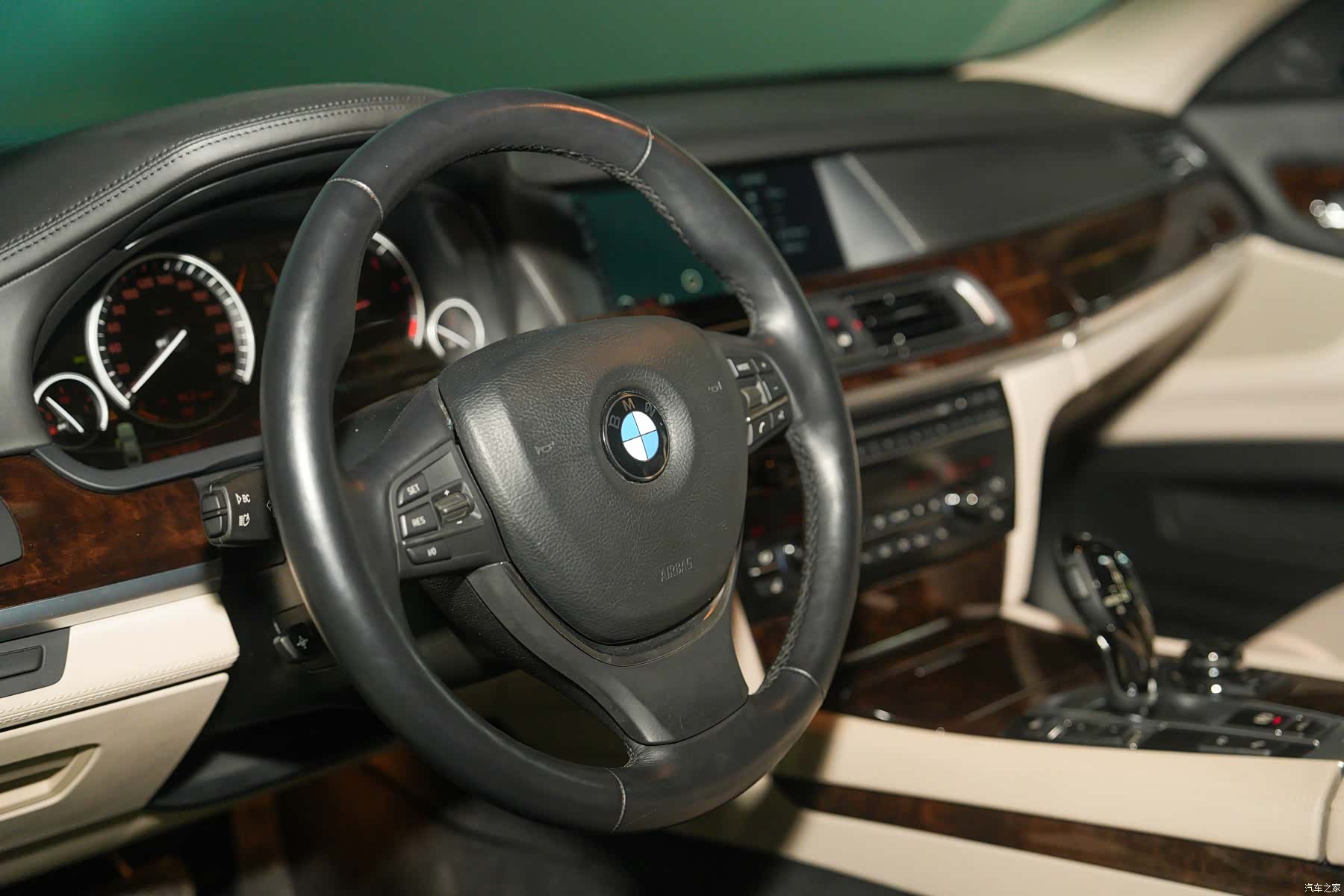 BMW 7 Series, 2012 20