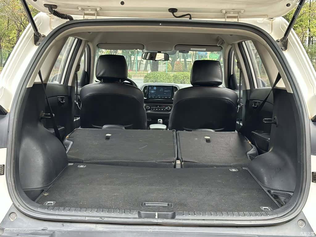 Kia KX3, 2015 9