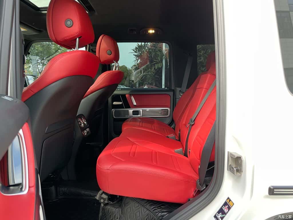 Mercedes-Benz G-Class, 2022 12