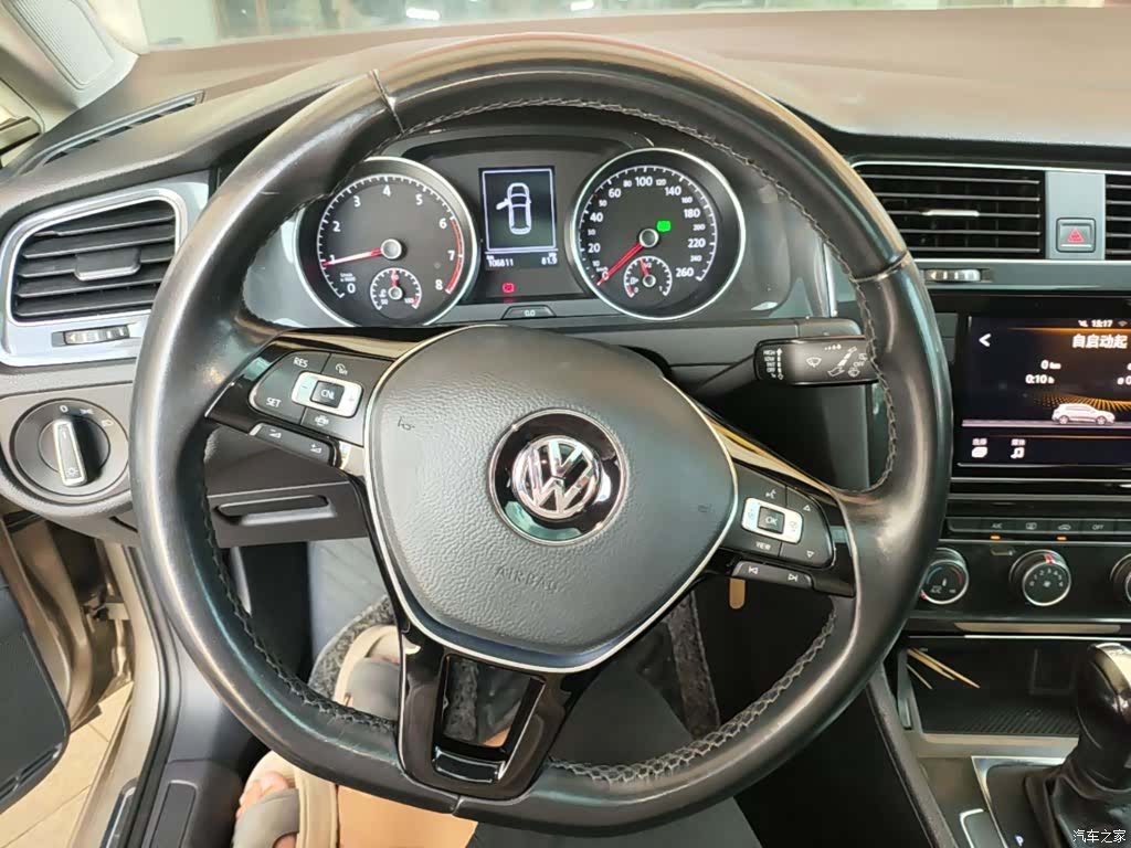 Volkswagen Golf, 2019 11