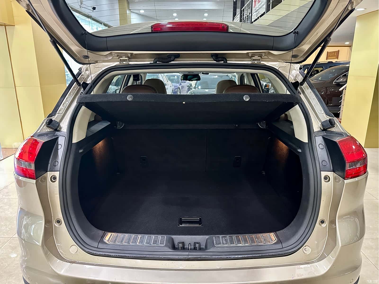 Geely Boyue, 2016 20