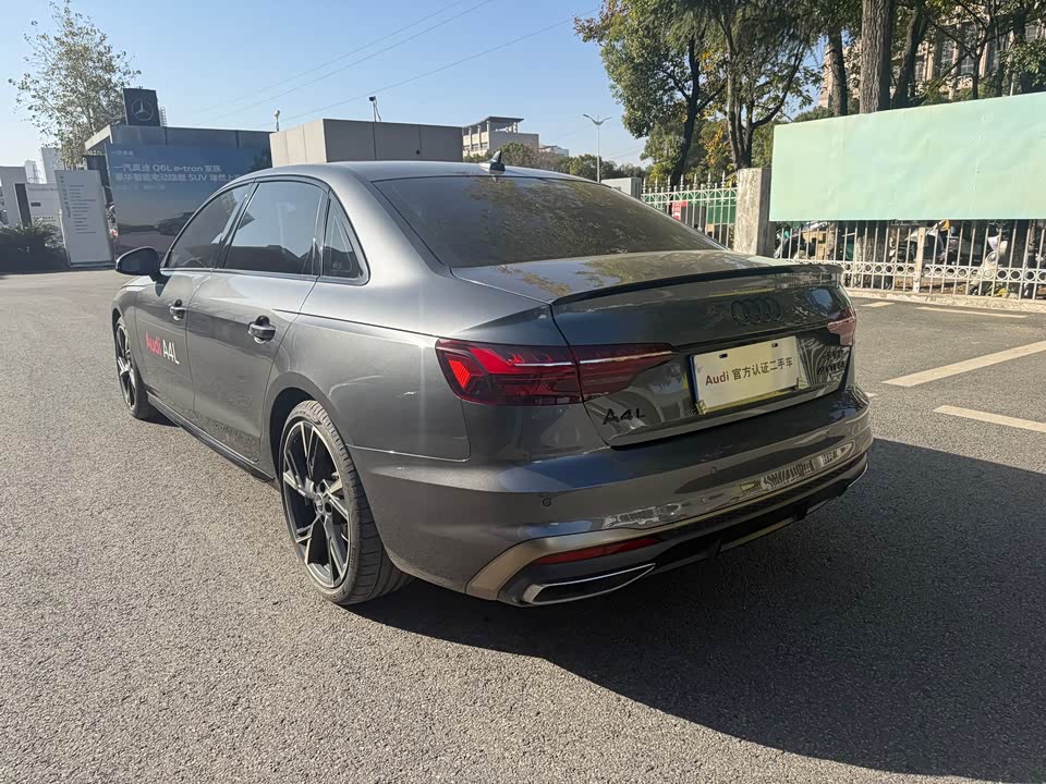 Audi A4L