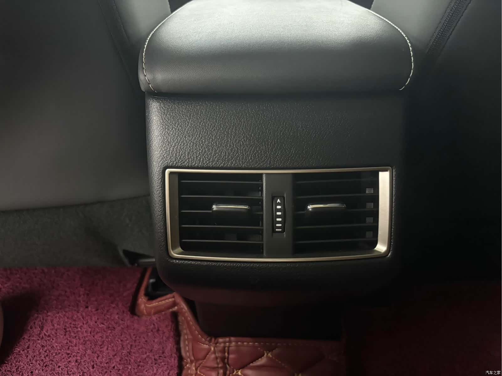 Lexus NX, 2019 18