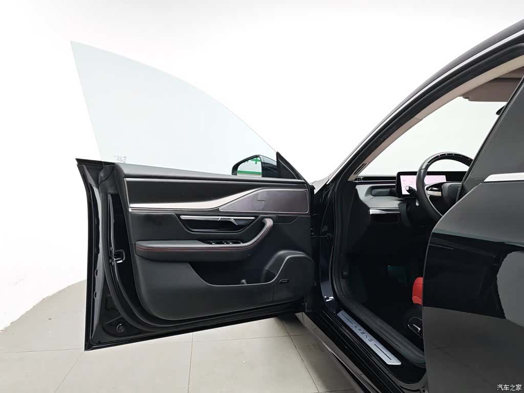 Xpeng P7, 2023 8