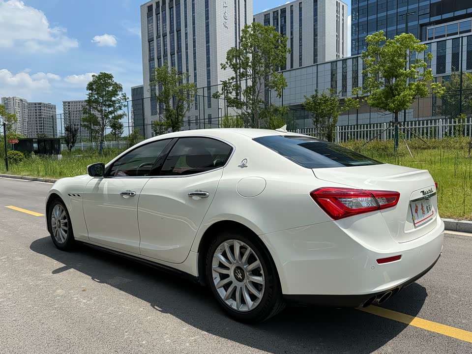 Maserati Ghibli