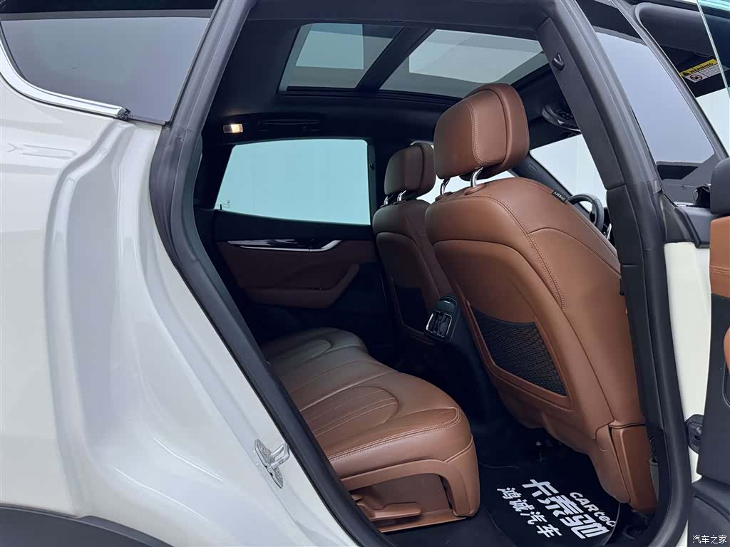 Maserati Levante, 2019 28