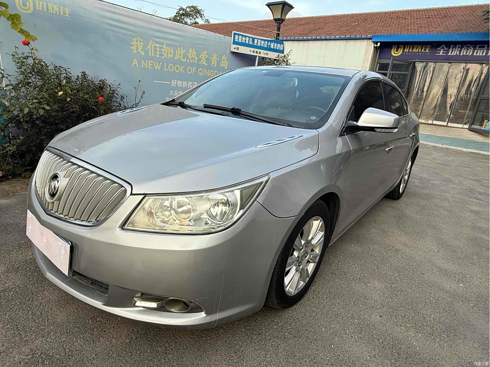 Buick LaCrosse, 2012 1
