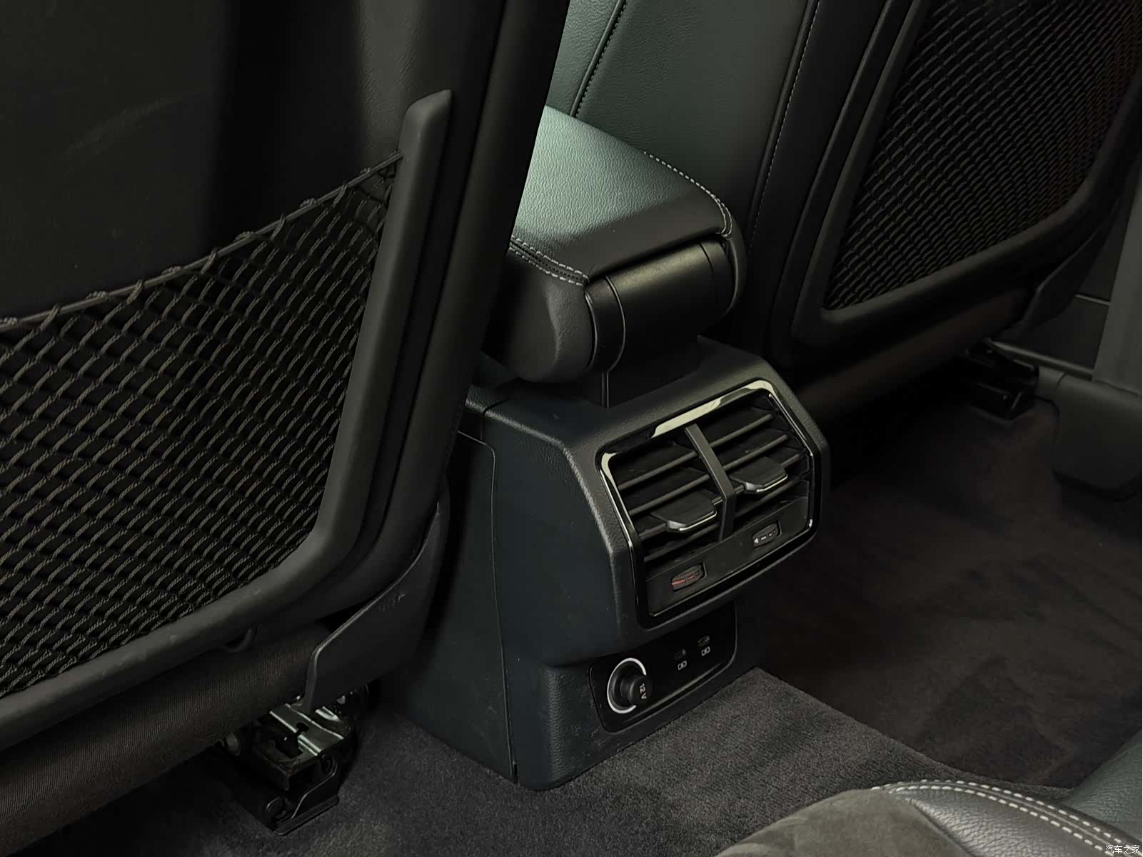 Audi Q3, 2021 14
