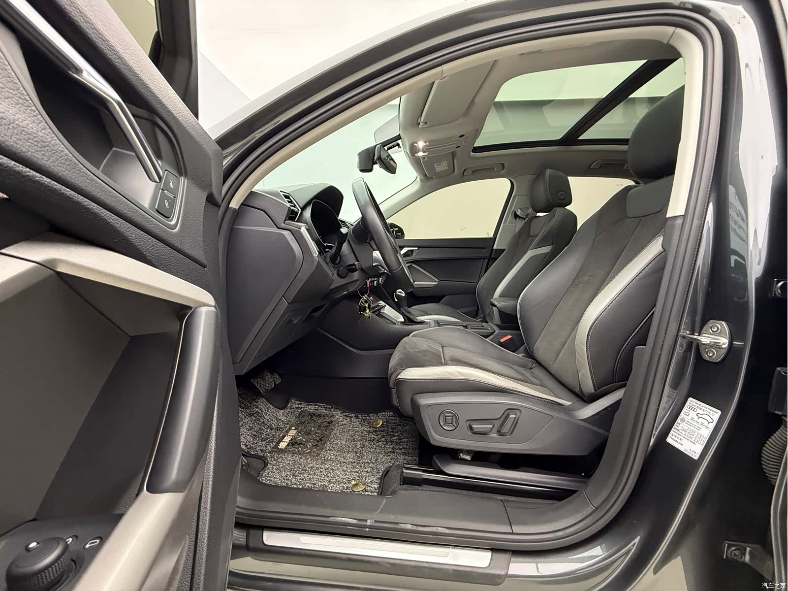 Audi Q3, 2021 8