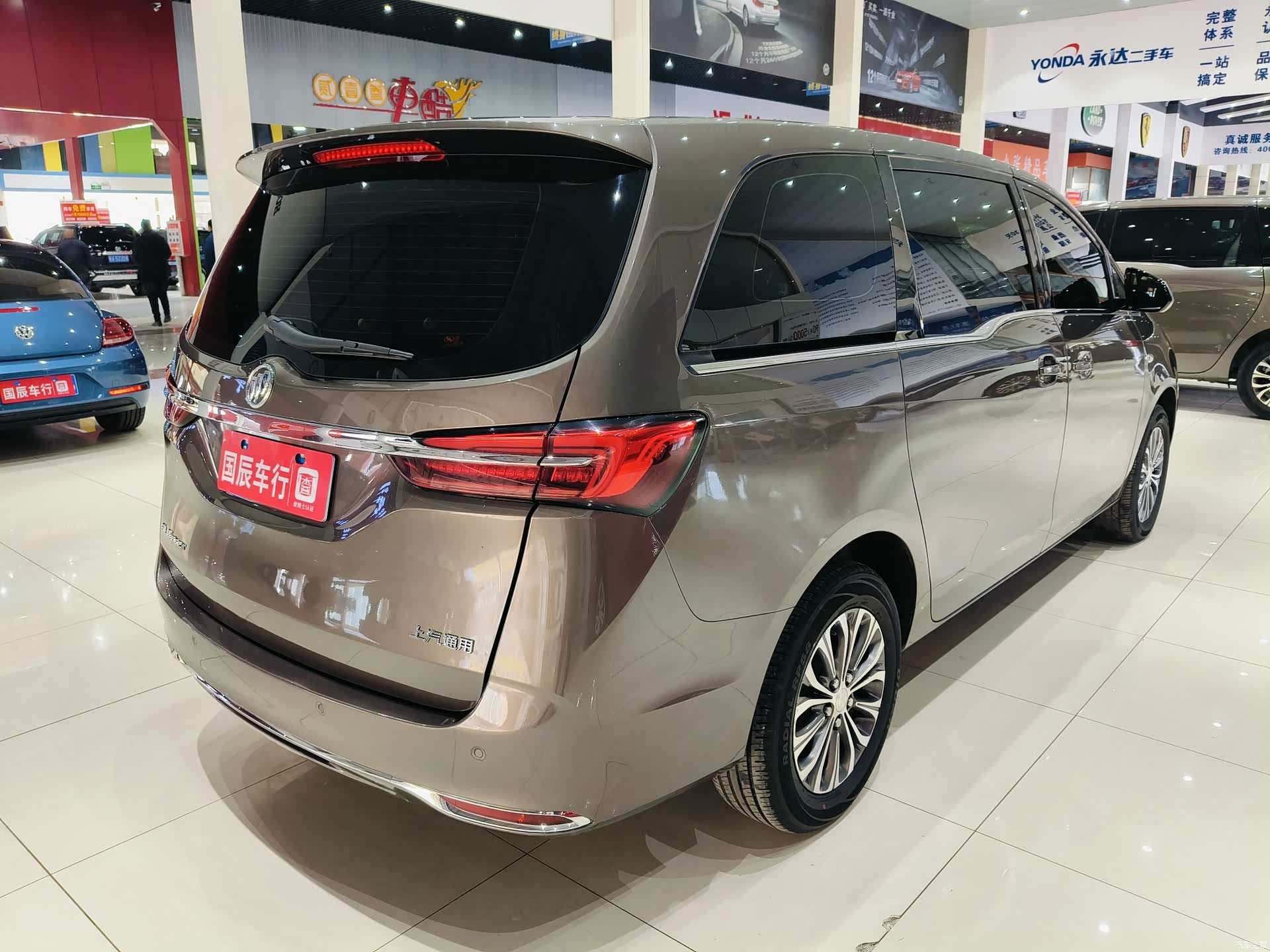 Buick GL8, 2022 7