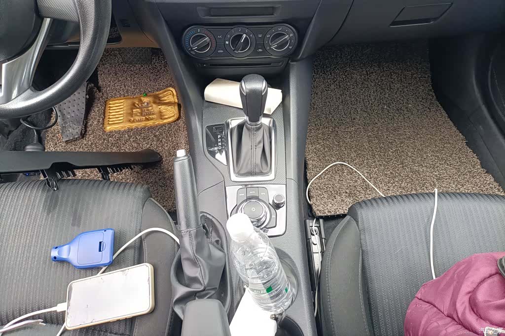 Mazda Mazda3, 2016 16