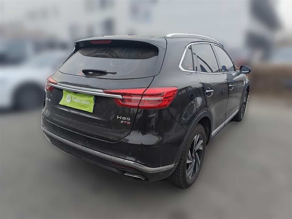 Hongqi HS5