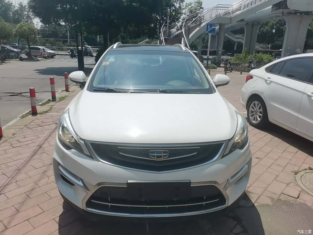 Geely Emgrand, 2018 3