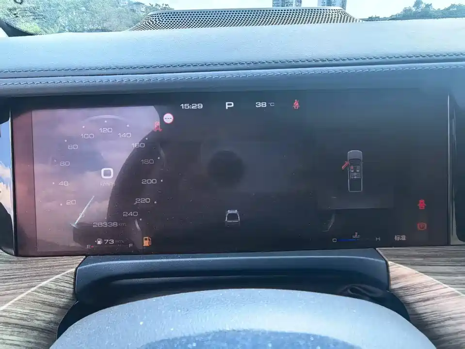 Great Wall Mountain and sea cannon