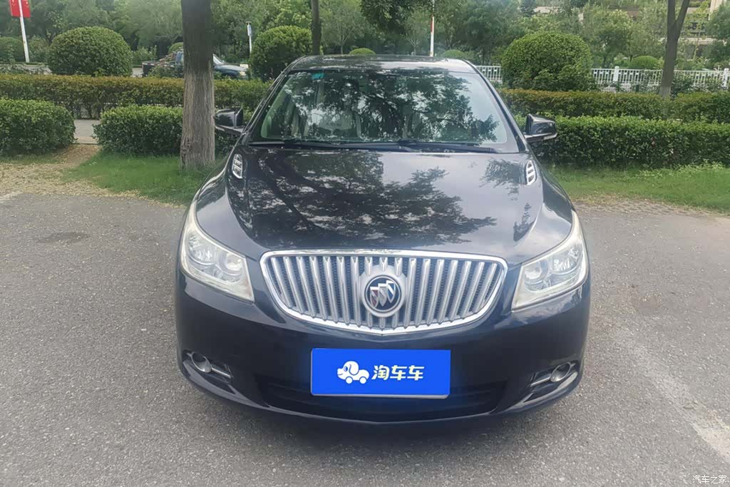 Buick LaCrosse, 2012 2