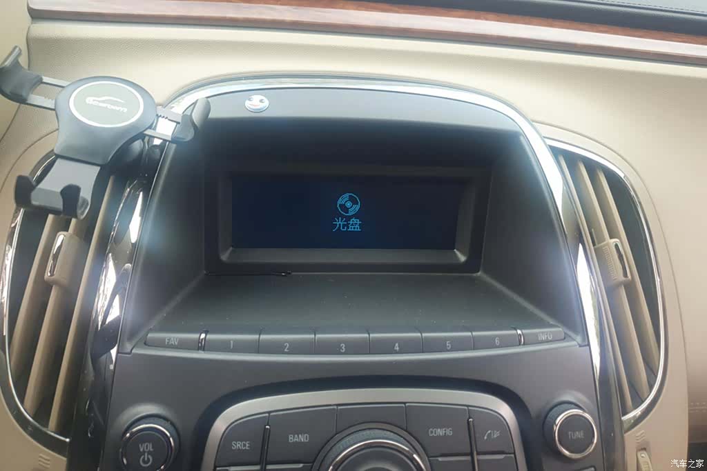 Buick LaCrosse, 2012 13