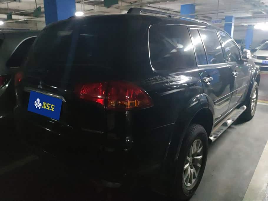 Mitsubishi Pajero Jinchang