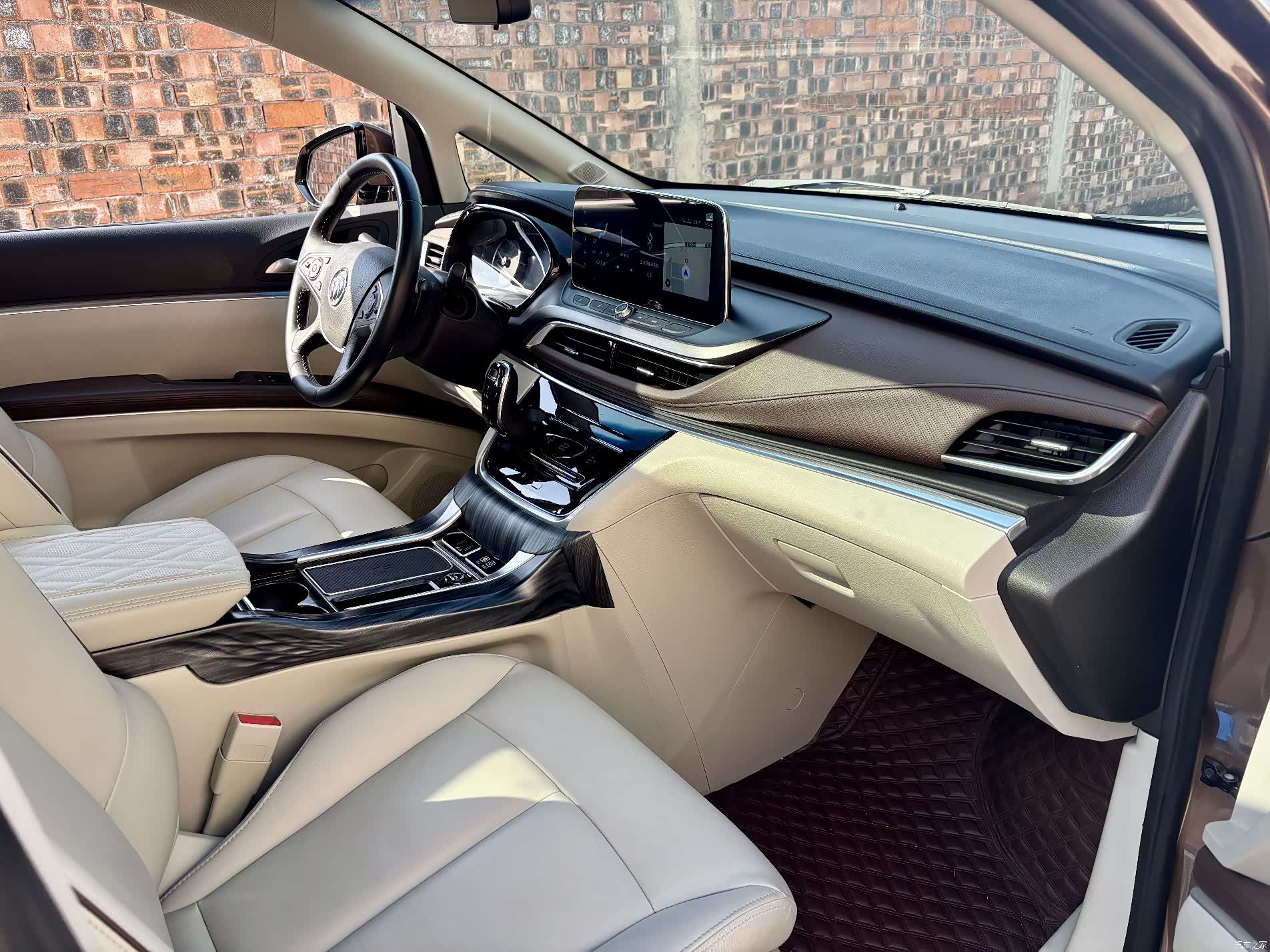Buick GL8, 2021 9
