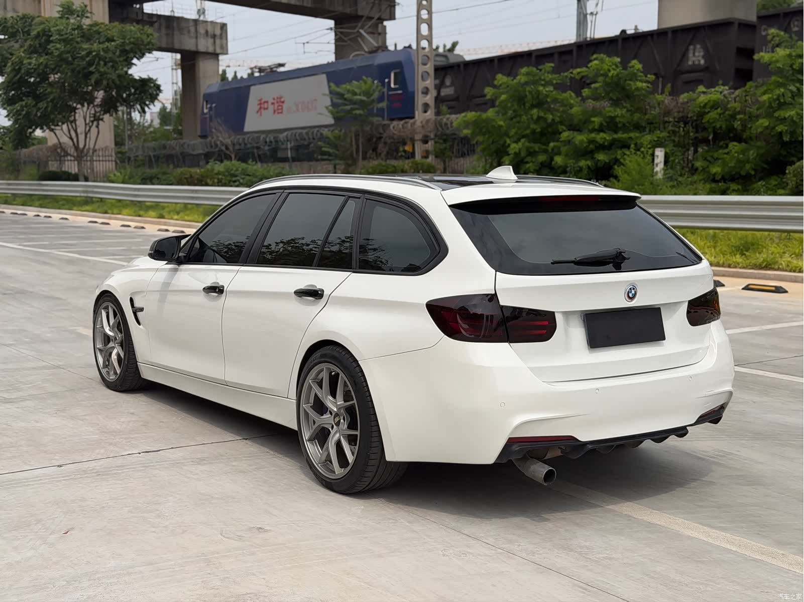 BMW 3 Series, 2015 7