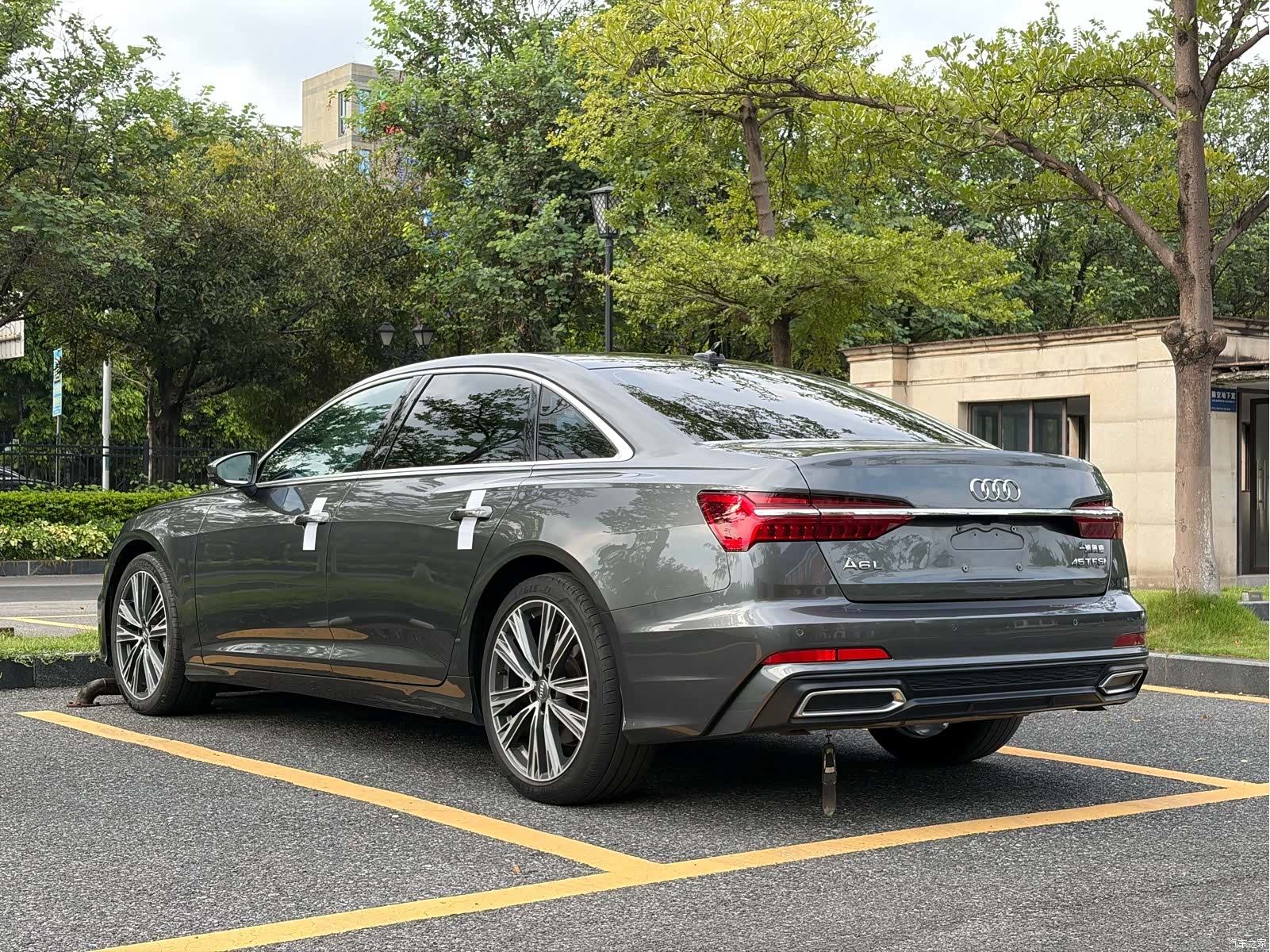 Audi A6L, 2021 6