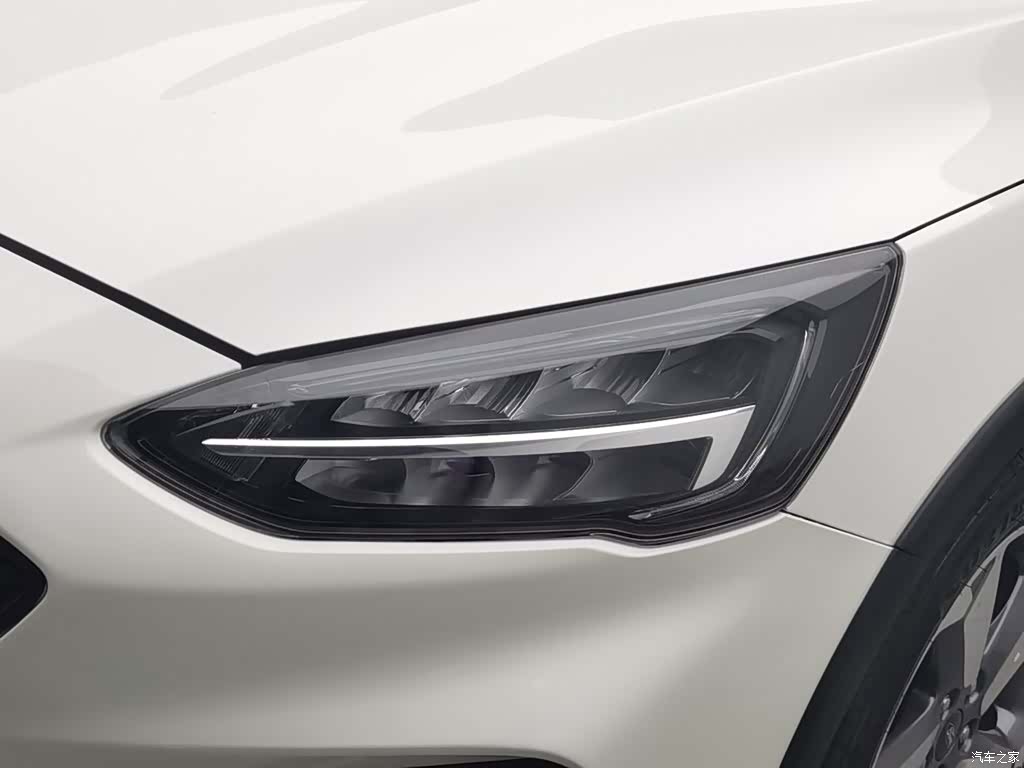 Ford Focus, 2021 7
