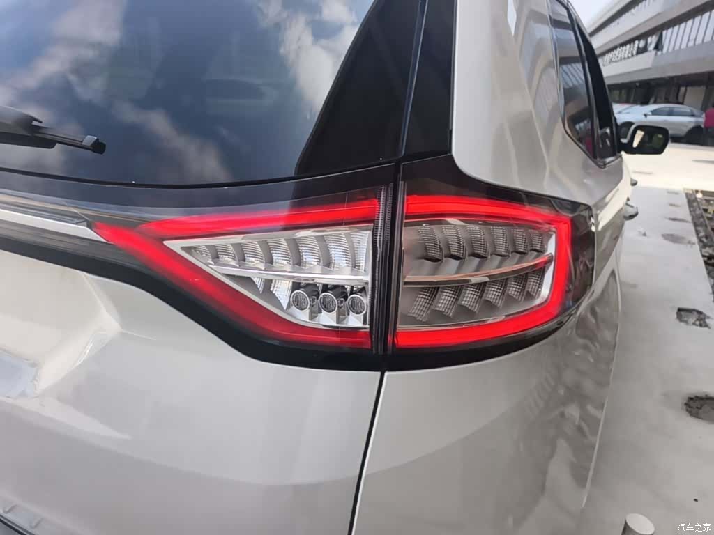 Ford Edge, 2015 24