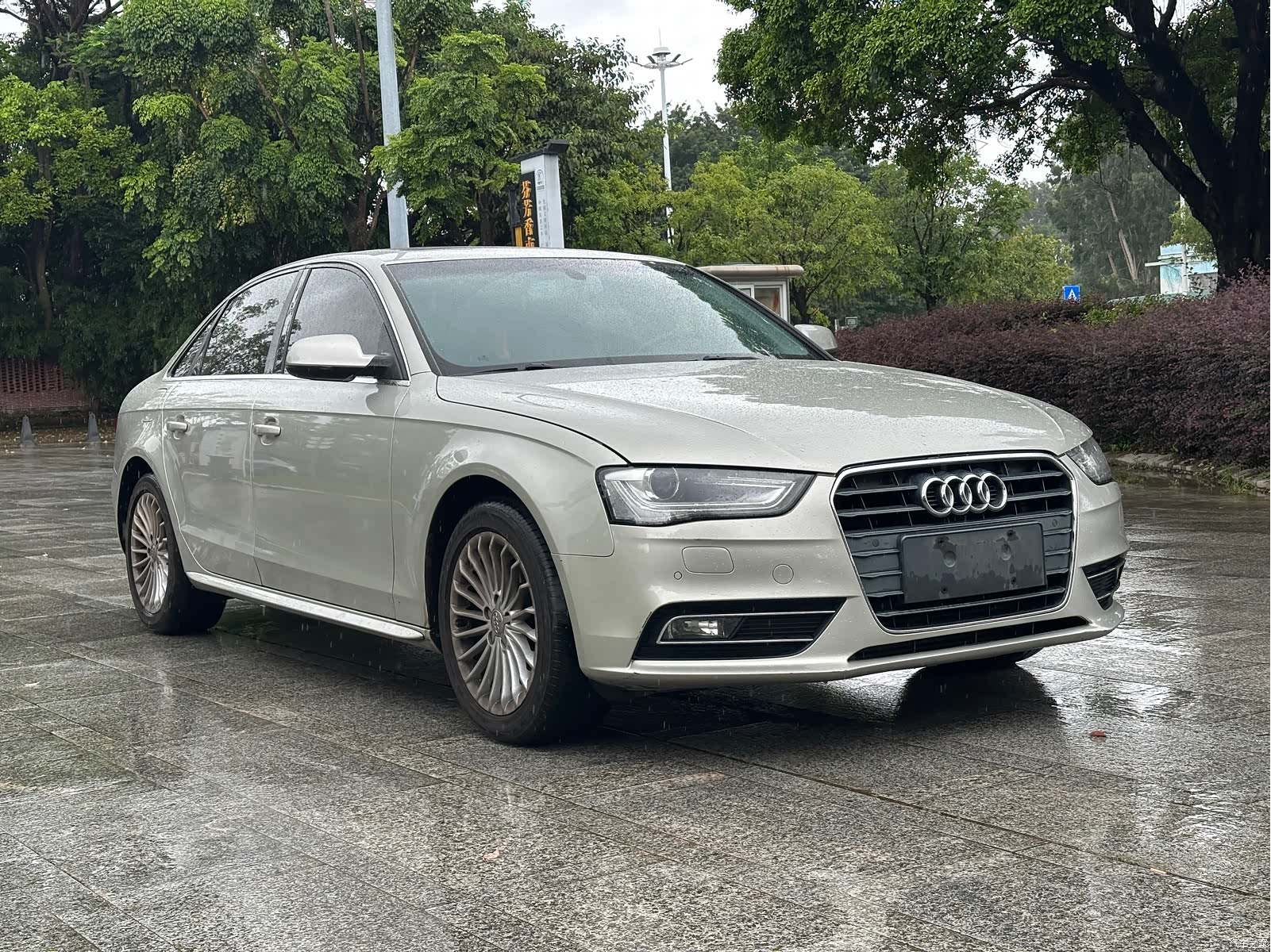 Audi A4L, 2015 3