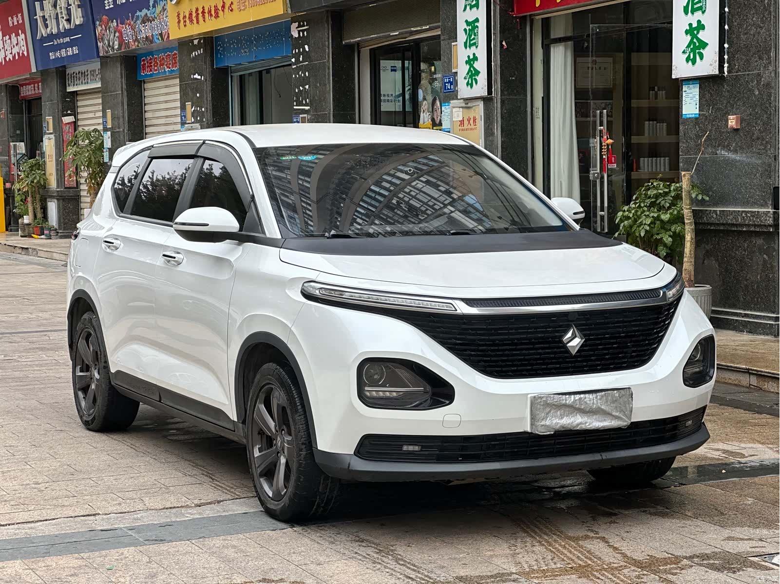 Wuling RM-5, 2019 2