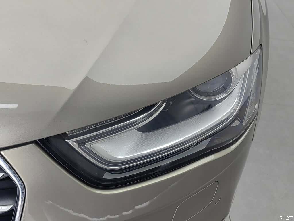 Audi A4L, 2013 7