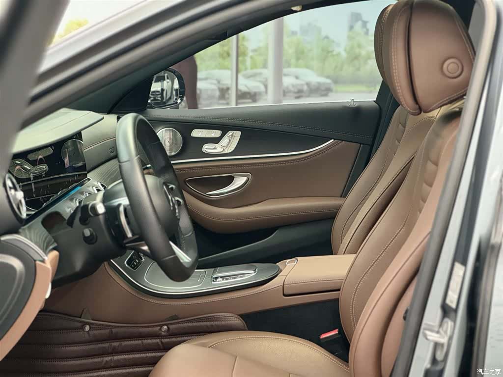 Mercedes-Benz E-Class, 2021 6