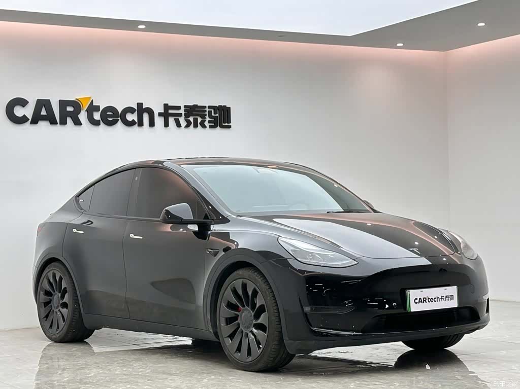 Tesla Model Y, 2023 6
