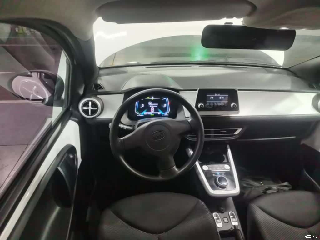 BYD e1, 2019 7