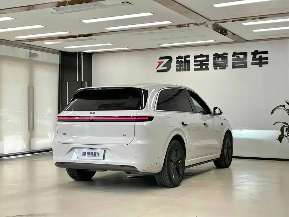 Li Auto Ideal L6