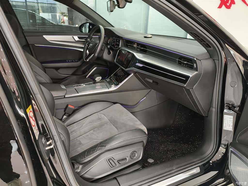 Audi A6L, 2019 13