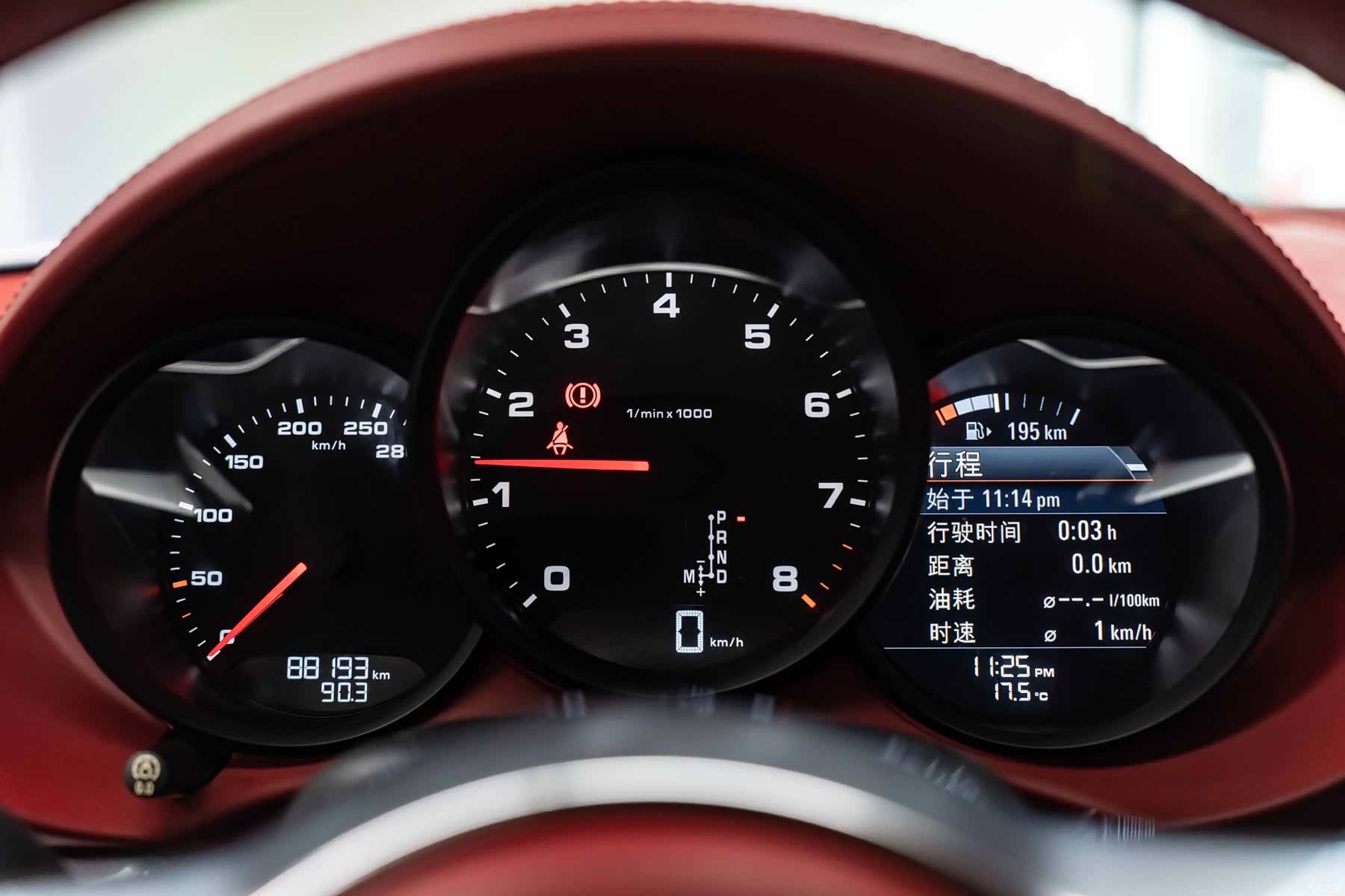 Porsche Cayman, 2018 9